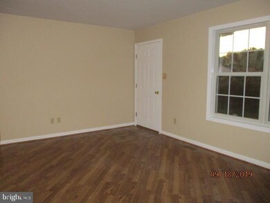 16910 Reading Dr, Williamsport, MD 21795 - photo 2