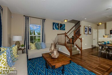 43491 Town Gate Square, Chantilly, VA 20152 - photo 6