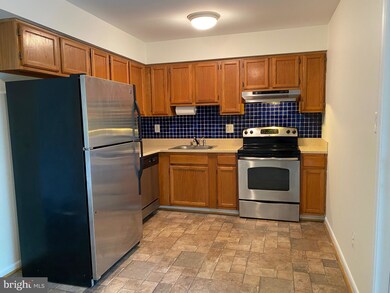 66 Wohl Ct, Severna Park, MD 21146 - photo 4