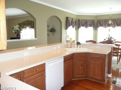 Kitchen - Kitchen and Breakfast Nook