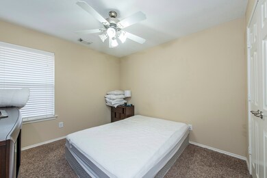 178 S Star Ridge Cir, Spring, TX 77382 - photo 4