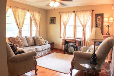 4766 FARMAL_FORMAL LIVING ROOM1