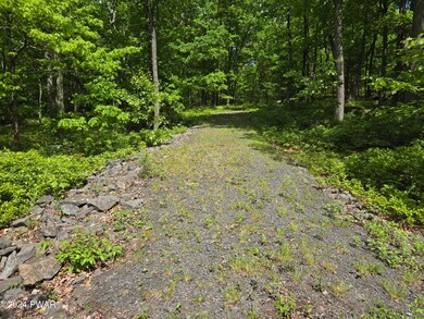0 Blue Heron Way unit PWBPW241477, Pike County, PA 18428 - photo 2