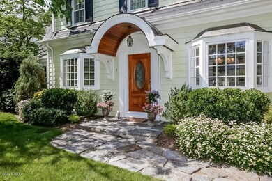 007-Front_View-1063453-mls