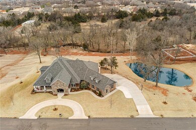 211 N Riverside Dr, Moore, OK 73160 - photo 2