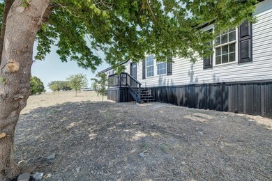 119 Happy Trail, Rhome, TX 76078 - photo 2