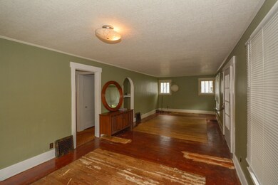 67 Maple Grove Ave (5)