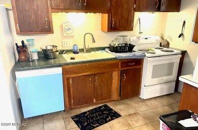 kitchen pic 1