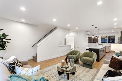 12215 Des Moines Memorial Dr S unit B, Burien, WA 98168 - photo 6