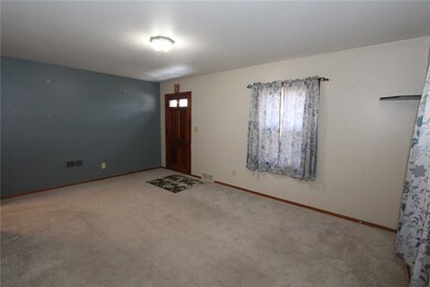 2905 Walnut Ave, Mattoon, IL 61938 - photo 6