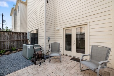 423 W 26th St, Houston, TX 77008 - photo 7