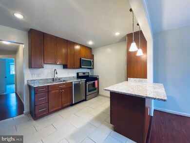 1659 Parkcrest Cir unit 6C/200, Reston, VA 20190 - photo 2