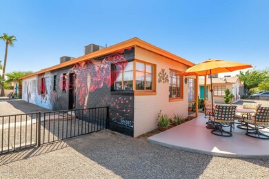 1469 E Fillmore St-large-003-023-1469 E