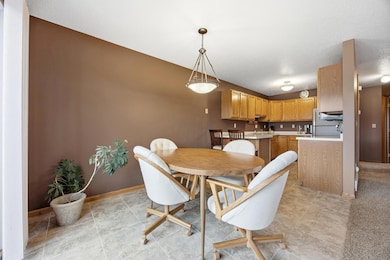 3126 18th St S, Fargo, ND 58103 - photo 7