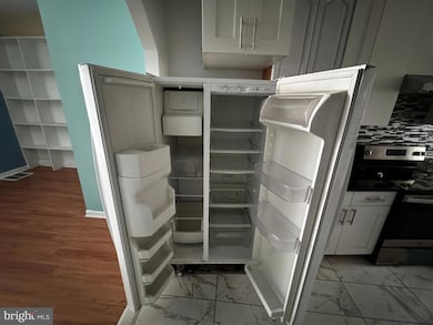 1944 W Lafayette Ave, Baltimore, MD 21217 - photo 6