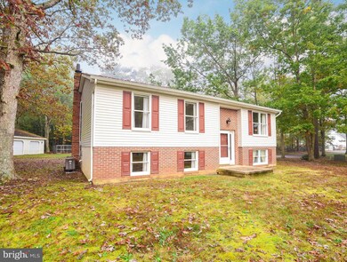 45735 R L Goddard Rd, Callaway, MD 20620 - photo 4