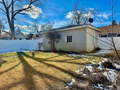 2421 Miami St, South Bend, IN 46614 - photo 7