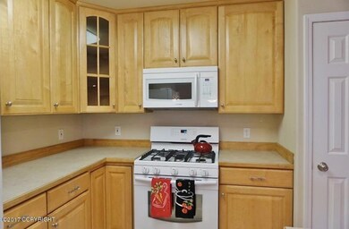 5635 Tudor Square Ct unit 15, Anchorage, AK 99504 - photo 6