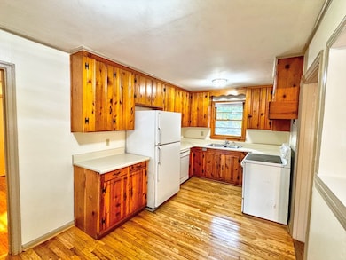 109 Dogwood Dr, Lagrange, GA 30241 - photo 6