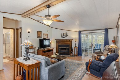 203 Cranbrook Cir, Hendersonville, NC 28792 - photo 3