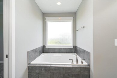 4537 Millridge St, Shawnee, KS 66226 - photo 7