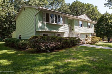 003_9_Highview_Circle_203449_265307