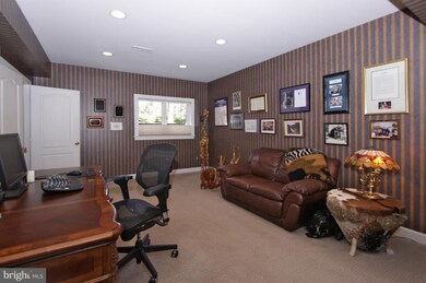 11310 Bright Pond Ln, Reston, VA 20194 - photo 5