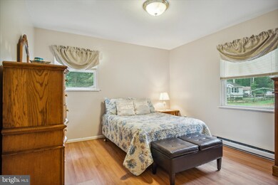 2516 Oak Cir, Ruther Glen, VA 22546 - photo 6