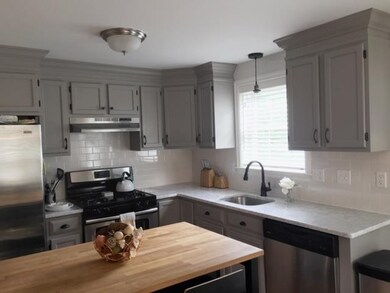 76 Lochmere Ln unit U414, Nashua, NH 03063 - photo 6