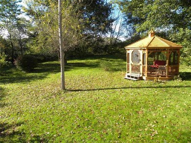 513 Sutherland Pond Rd, Sabattus, ME 04280 - photo 6