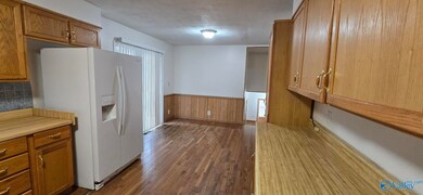 4829 Kyle Ln NW, Huntsville, AL 35810 - photo 3