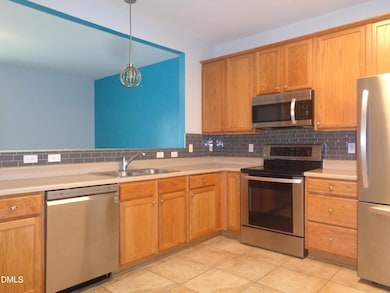 1206 Maroon Dr unit 4, Durham, NC 27713 - photo 7