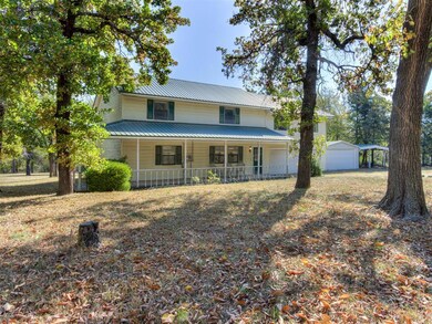 OPPURTUNITY!! Ranch style 2 story vinyl frame hous