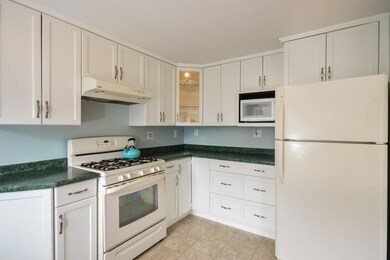 8 Rip Van Winkle Way, Buzzards Bay, MA 02532 - photo 6