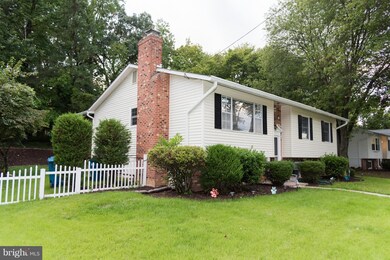 7613 Devries Dr, Lorton, VA 22079 - photo 3