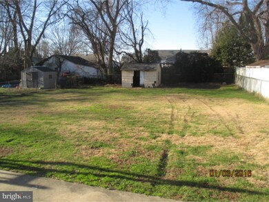 403 W 1st Ave, Runnemede, NJ 08078 - photo 2