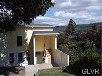 210 Washington St, Tamaqua, PA 18252 - photo 3