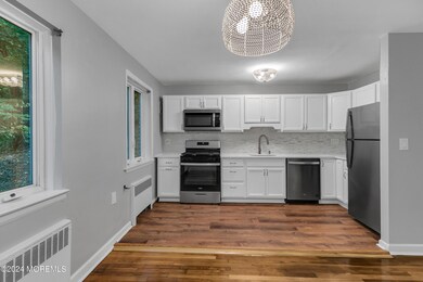 283 Spring St 7A Red Bank NJ-print-010-0