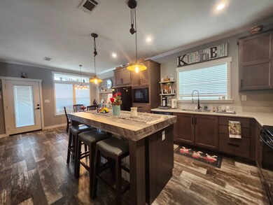 183 Indian Trail unit 113, St. Cloud, FL 34769 - photo 3