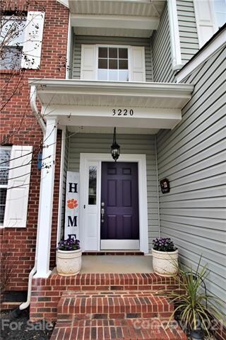 3220 Wicklow Ln, Clover, SC 29710 - photo 4