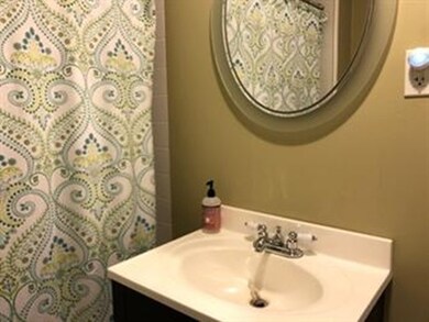 53 Fountain Ln unit 12, South Weymouth, MA 02190 - photo 3