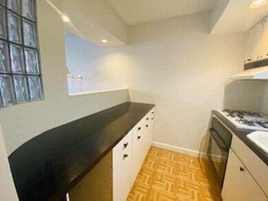 150 Beaconsfield Rd unit 1, Brookline, MA 02445 - photo 4