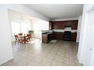 3359 Hurst St, Whiteland, IN 46184 - photo 7