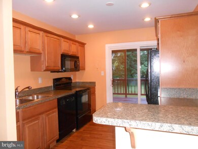 45277 Elmbrook Dr, California, MD 20619 - photo 4