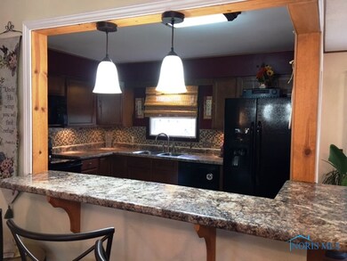 Open Kitchen