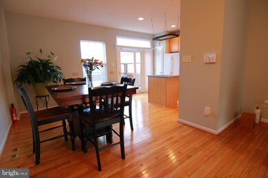 827 Lowe Rd, Middle River, MD 21220 - photo 5