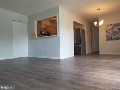 3132 Brinkley Rd unit 204, Temple Hills, MD 20748 - photo 7