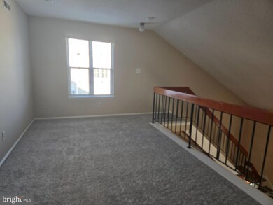 908B Sedgefield Dr unit 908, Mount Laurel, NJ 08054 - photo 3