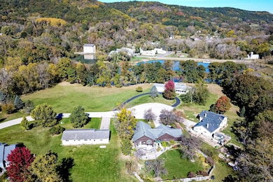 39241 Kc Dr, Winona, MN 55987 - photo 3