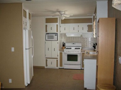 2330 N FLOYD 010